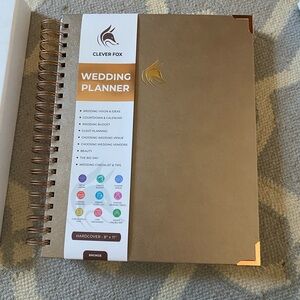 Bronze Wedding Planner, Clever Fox Wedding Planner-Notebook organizer 8x11 Bride